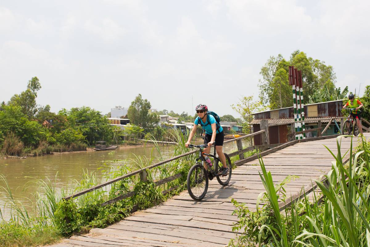 Cycling Tour Mekong 4 days