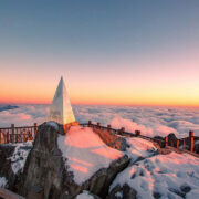 Climbing Fansipan Summit 4 days